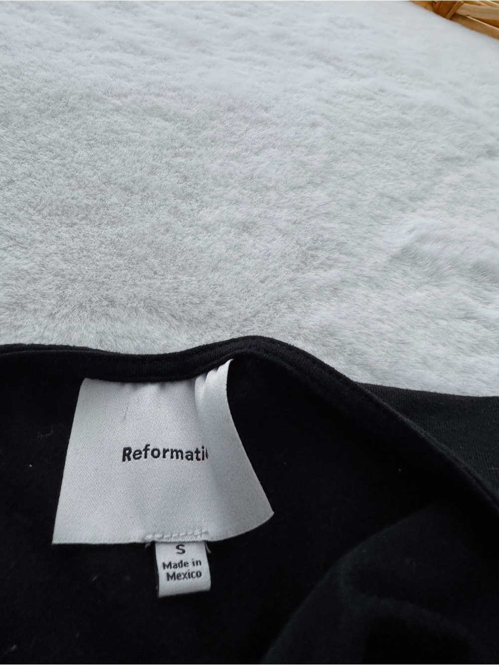 Reformation Else Knit Top Black Cut Out Short Sleeve - Picture 8 of 12